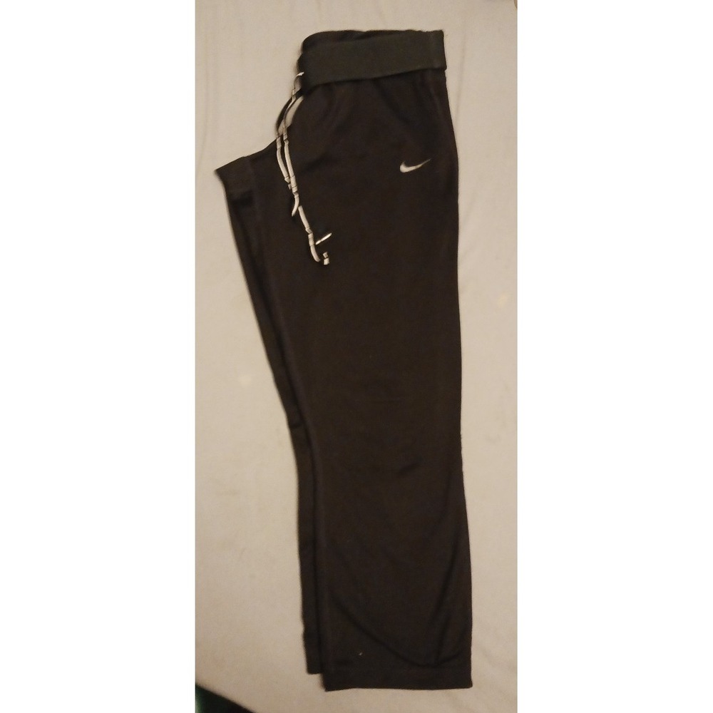 Nike Running Women's Black Run Fast Live Fearless Active Cropped Leggings, Med